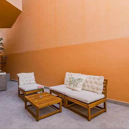 2 Bedroom
