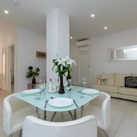 2 Bedroom