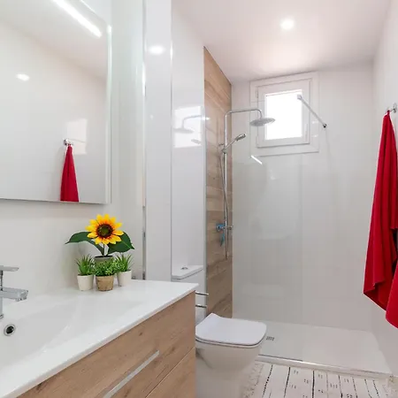 2 Bedroom