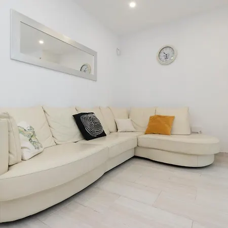 2 Bedroom * Costa Adeje (Tenerife)